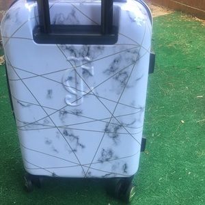 BRAND NEW JUICY COUTURE CARRY-ON SUITCASE